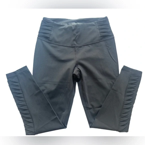 Victoria Sport Total Knockout Tight Leggings - Picture 1 of 7